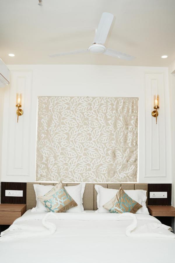 Anaya Retreat Hotel Varanasi Bagian luar foto